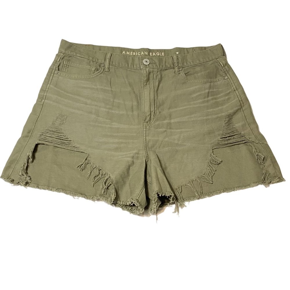 American Eagle Highest Rise Mom Short 16